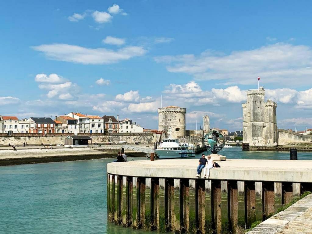 Studio Avec Terrasse Tout Pres Du Vieux Port La Rochelle  Eksteriør bilde